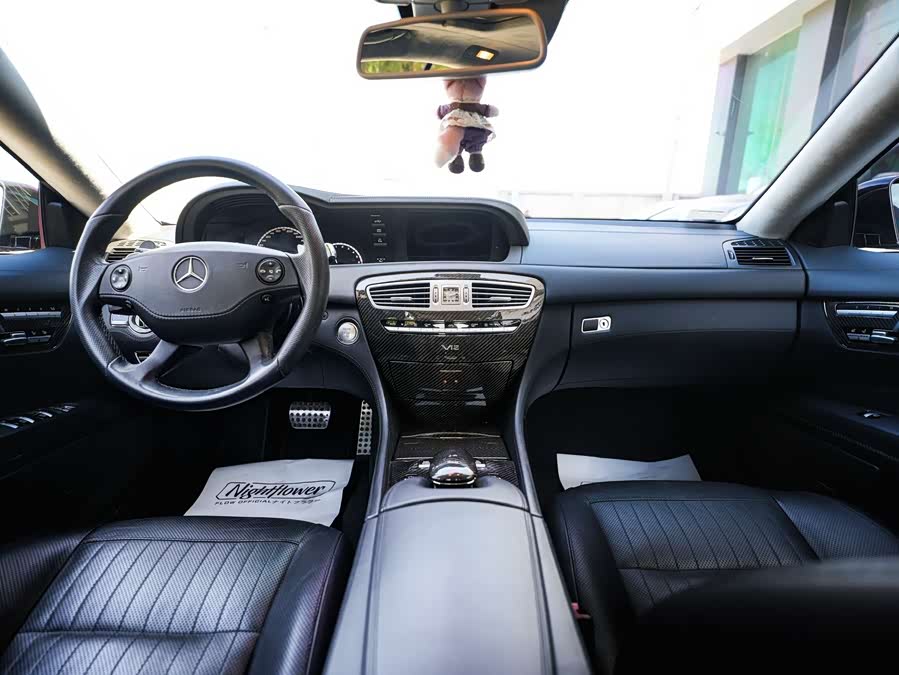 Mercedes-Benz CL Class 2010 car image #22