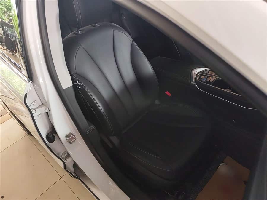 GEELY Ulion New Energy 2021 car image #22