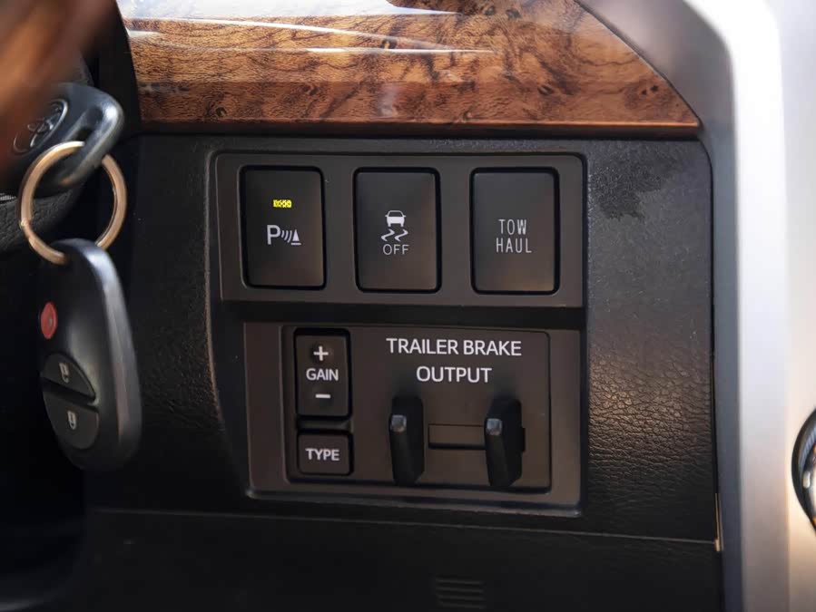 Toyota Tundra 2017 imagen de coche #22