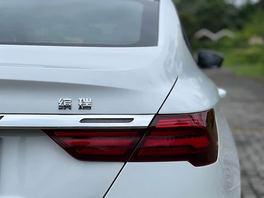 GEELY Binray 2020 car image #22