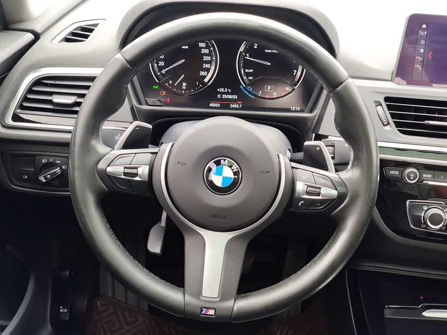 BMW 1 Series 2019 immagine di auto #22