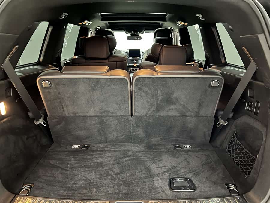 Mercedes-Benz GLS AMG 2016 صورة سيارة #22