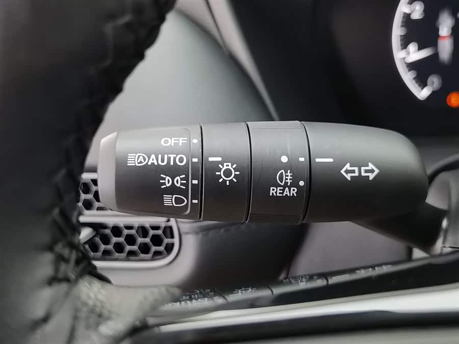 Honda HR-V 2024 car image #22