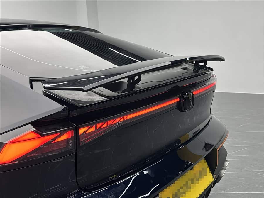 Changan UNI-V 2023 car image #22