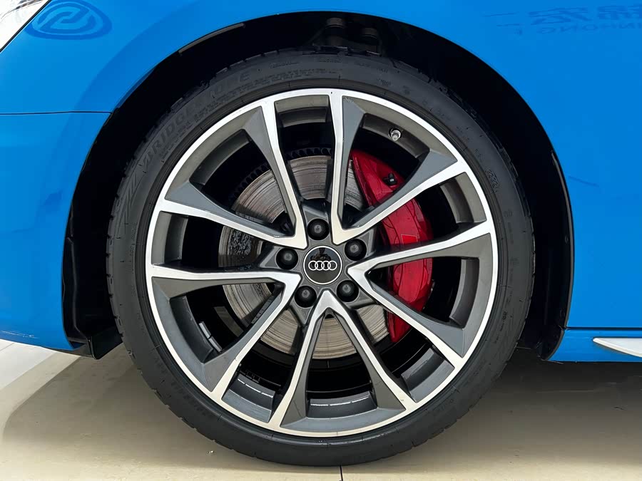 Audi S4 2023 car image #22