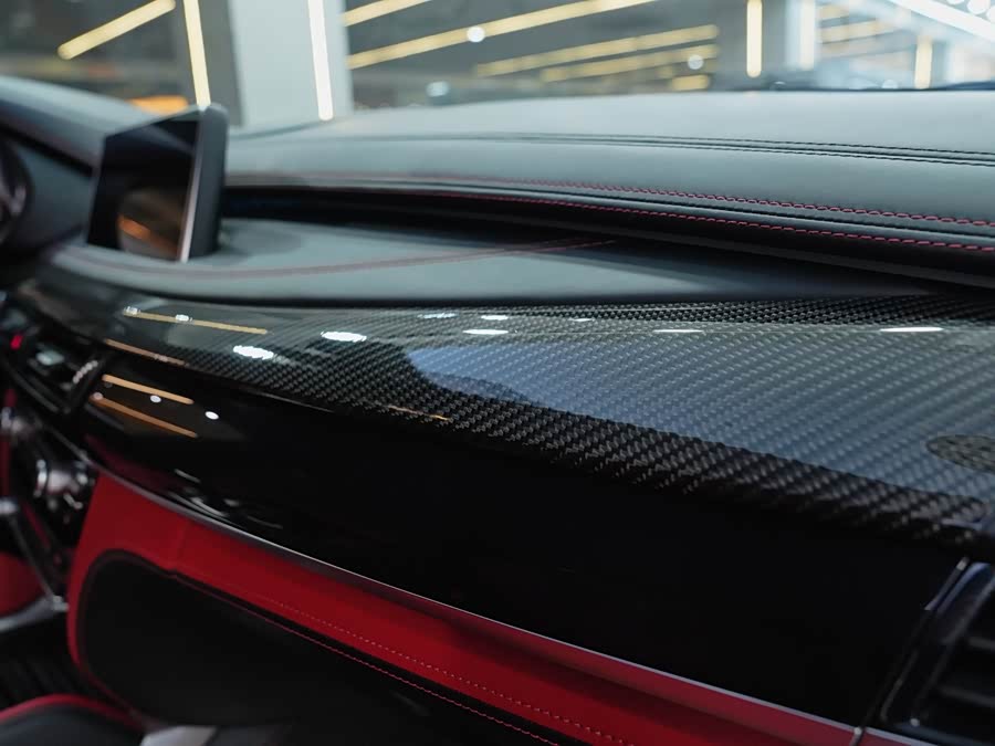 BMW X6 M 2017 #22 BMW X6 M 2017 car image #22