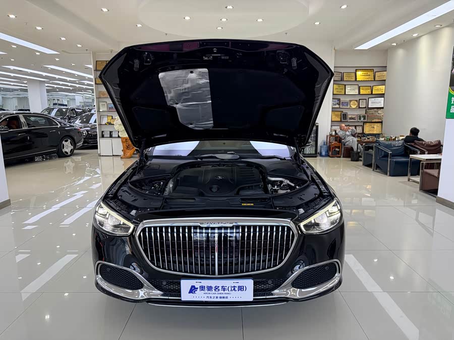 Mercedes-Benz Maybach S Class 2021 immagine di auto #22