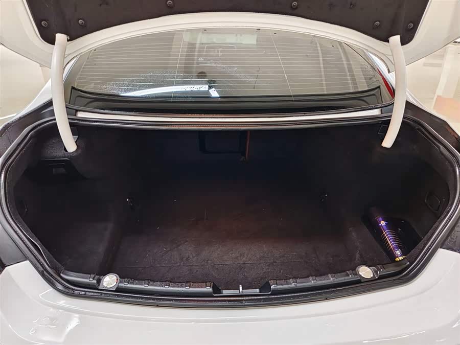 BMW 6 Series 2014 #22 BMW 6 Series 2014 car image #22