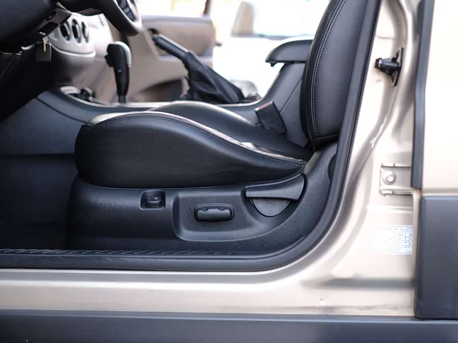 Ford Escape (Imported) 2007 immagine di auto #22