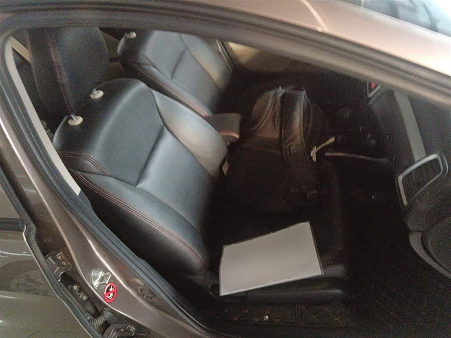 Honda Greiz 2017 #22 Honda Greiz 2017 صورة سيارة #22