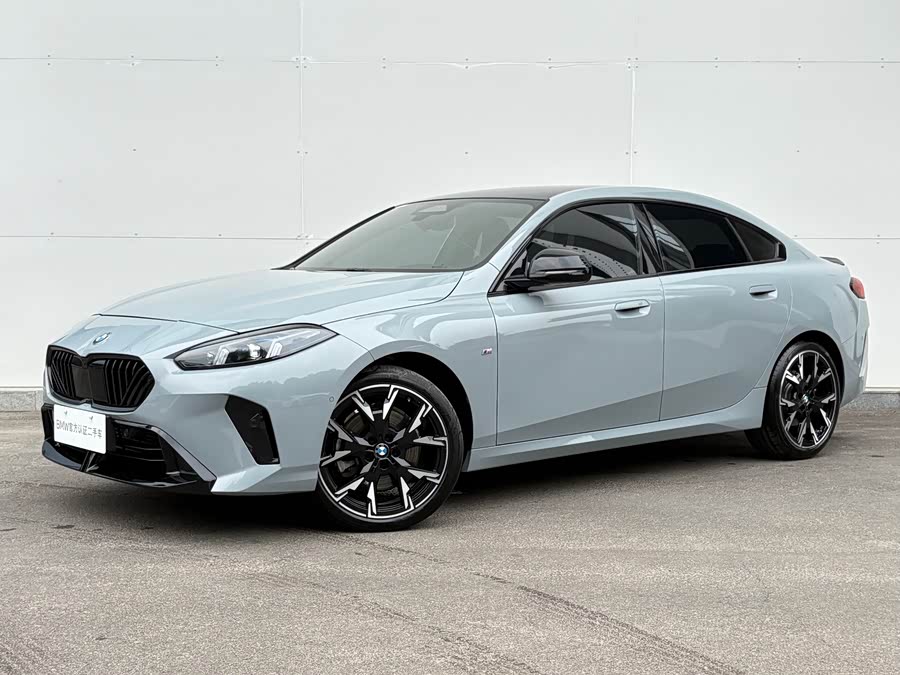 BMW 2 Series 2024 car image #22