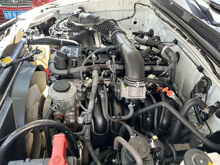 Toyota Fortuner 2016 immagine di auto #22