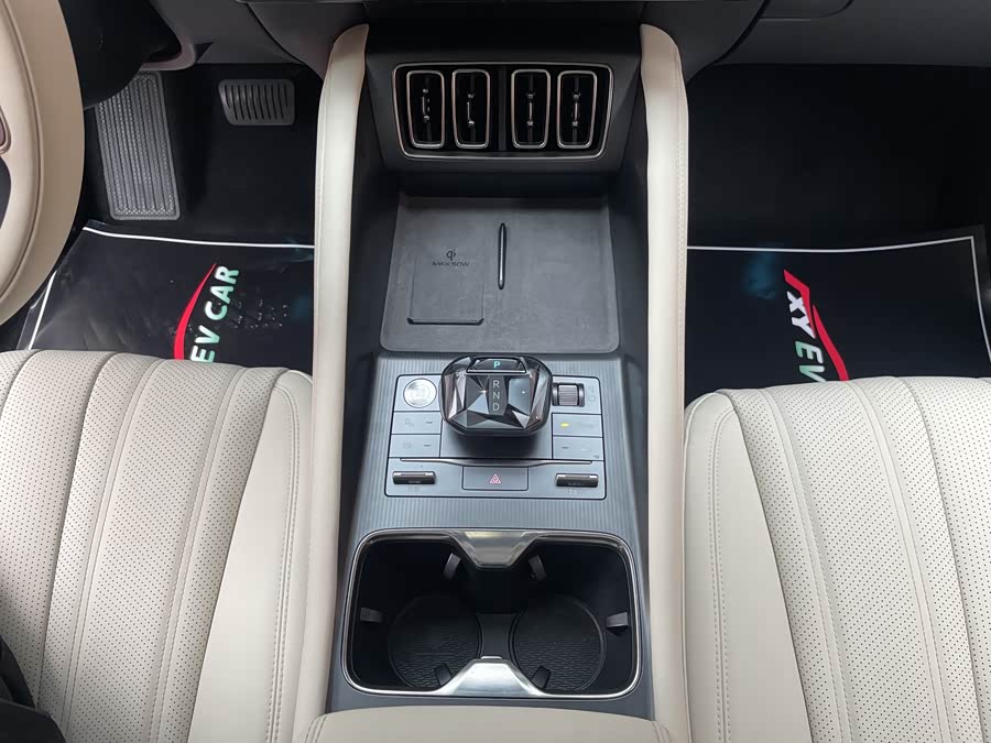 BYD SongL EV 2023 #22 BYD SongL EV 2023 car image #22