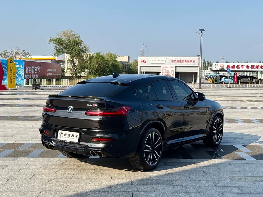 BMW X4 M 2021 car image #22