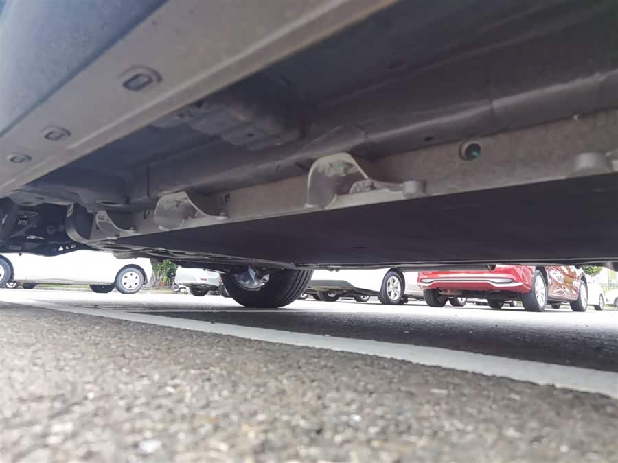 Roewe D5X DMH 2025 imagen de coche #22