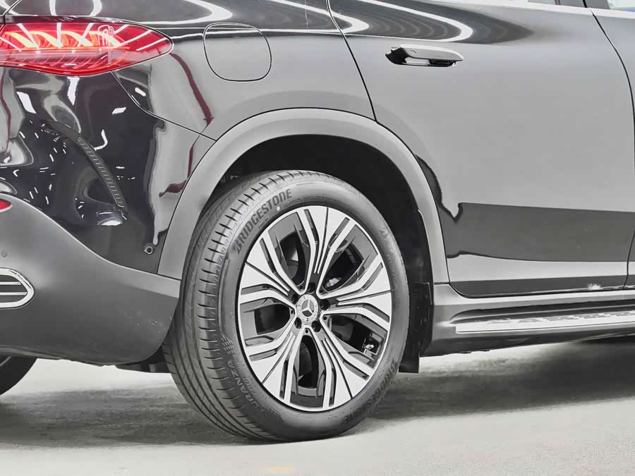 Mercedes-Benz EQE SUV 2024 #22 Mercedes-Benz EQE SUV 2024 car image #22