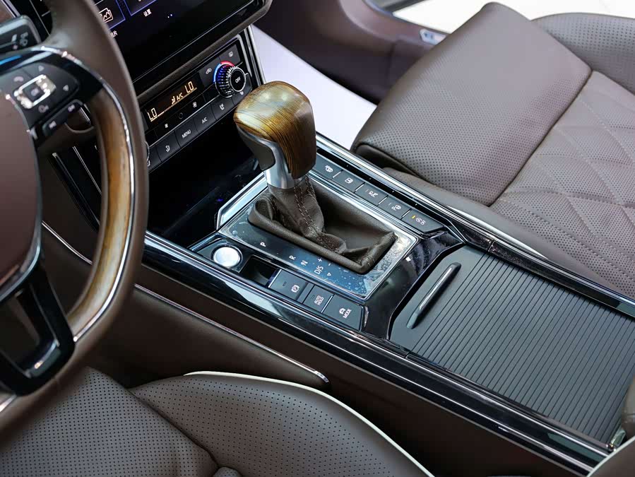 Volkswagen Phideon 2023 immagine di auto #22