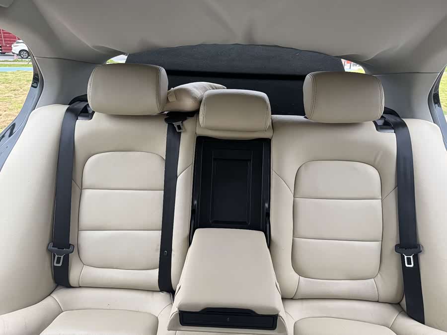 Skoda Superb 2013 car image #22