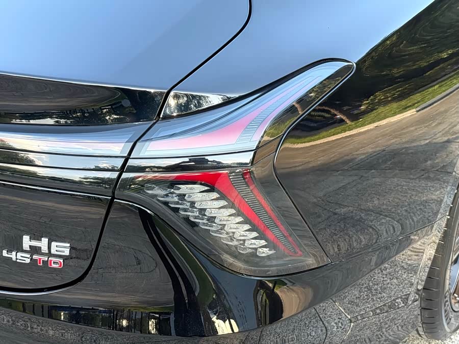 HongQi H6 2023 #22 HongQi H6 2023 car image #22