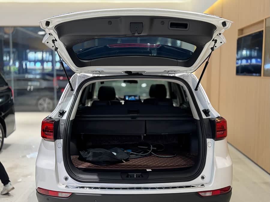 Changan CS15 2019 car image #22