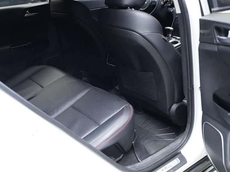 Kia KX5 2021 imagen de coche #22