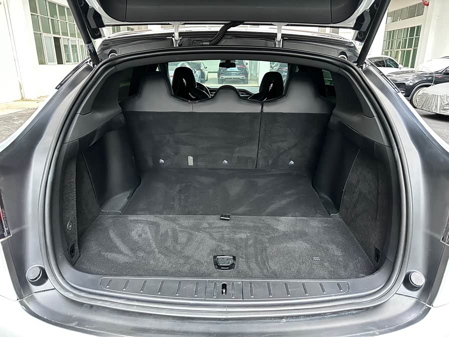 Tesla Model X 2017 #22 Tesla Model X 2017 car image #22