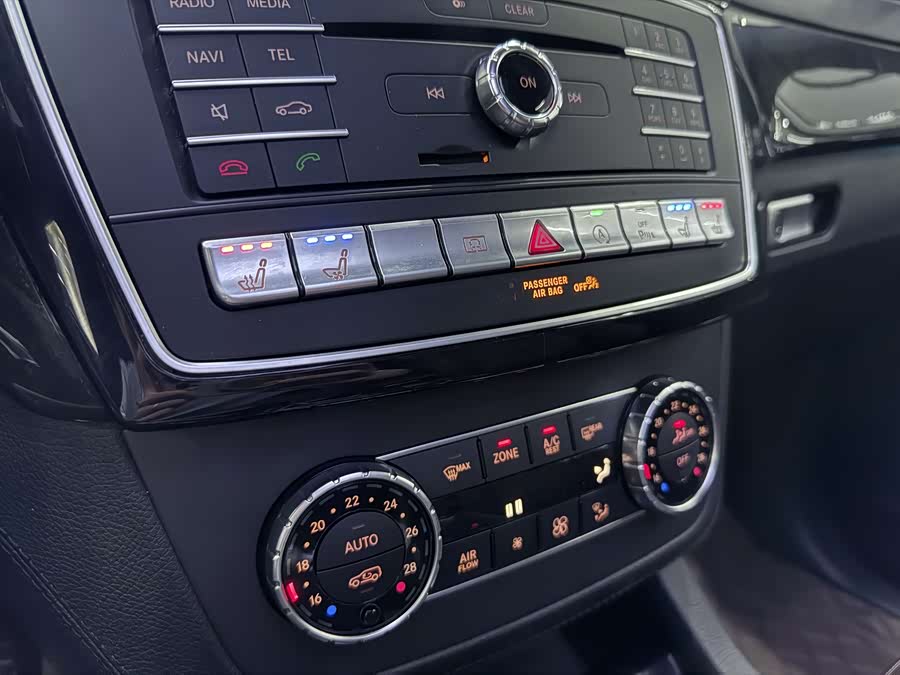 Mercedes-Benz GLS AMG 2017 #22 Mercedes-Benz GLS AMG 2017 car image #22