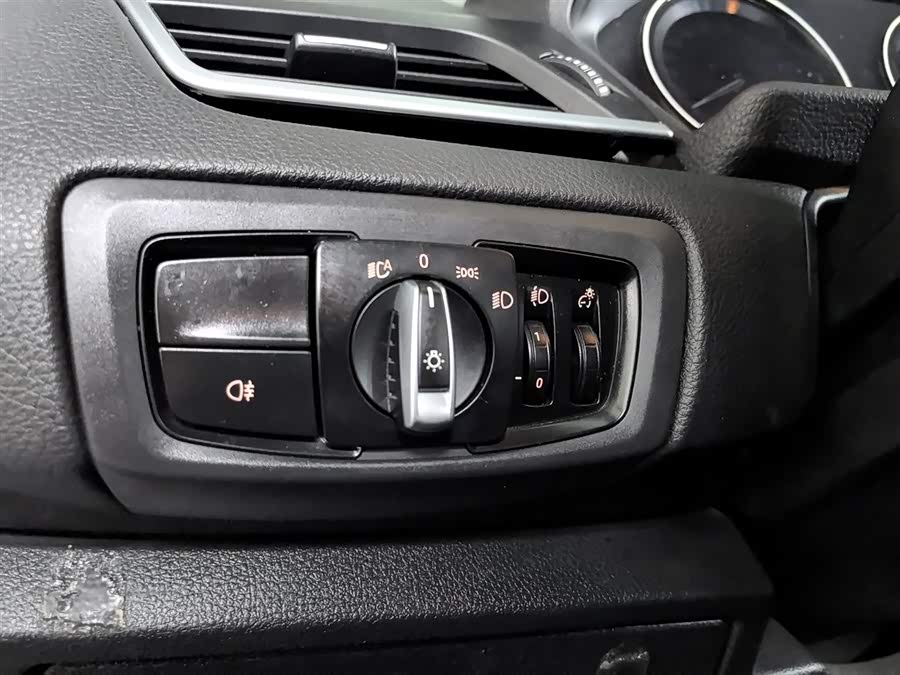 BMW 2 Series Tourer 2018 #22 BMW 2 Series Tourer 2018 car image #22