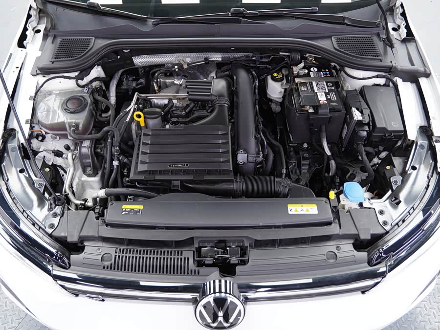 Volkswagen Golf 2021 #22 Volkswagen Golf 2021 car image #22