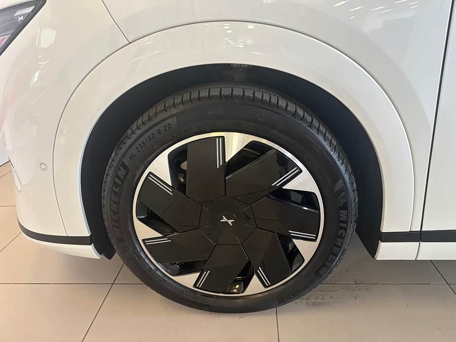 Xpeng X9 2024 imagem de carro #22