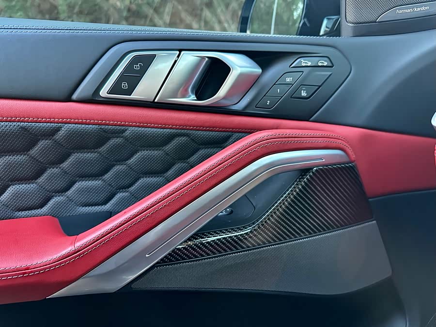 BMW X6 M 2021 #22 BMW X6 M 2021 car image #22