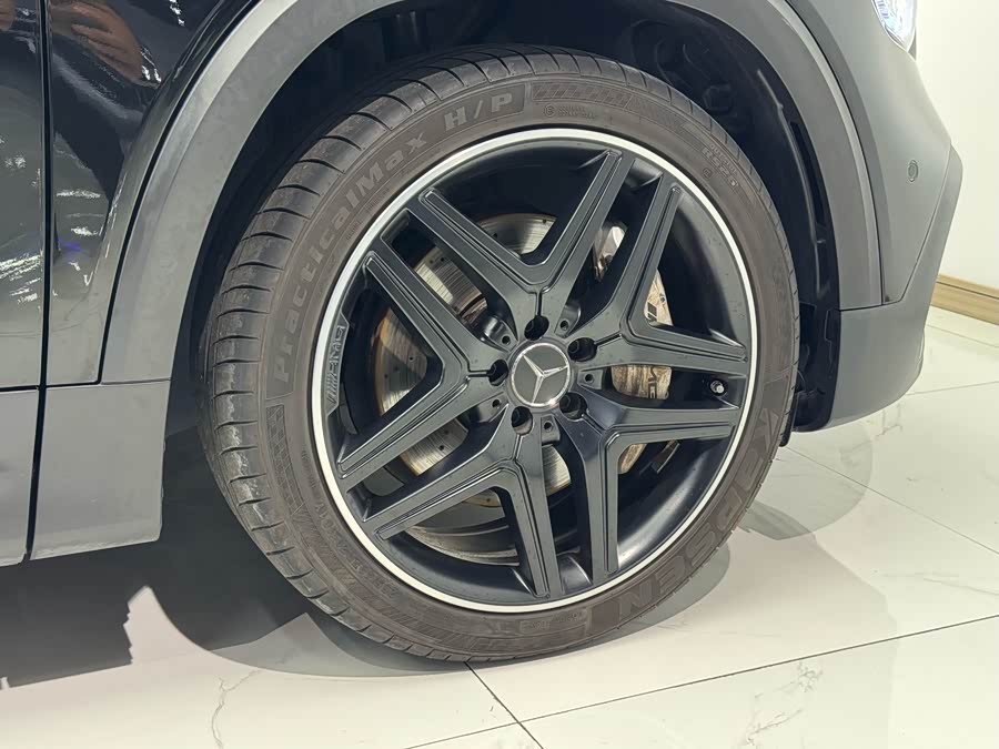 Mercedes-Benz GLB AMG 2022 #22 Mercedes-Benz GLB AMG 2022 car image #22