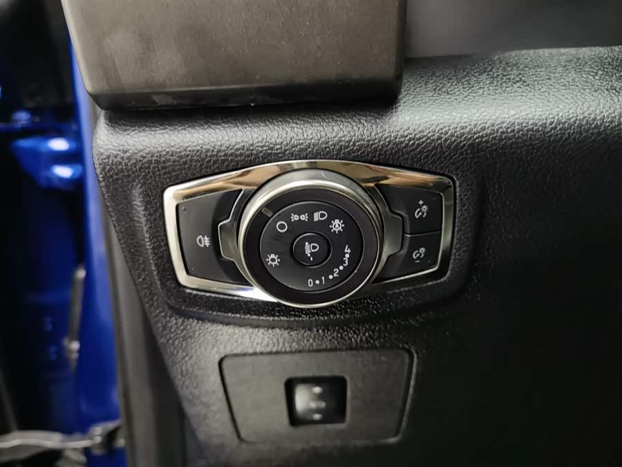 Ford F-150 Raptor 2018 car image #22