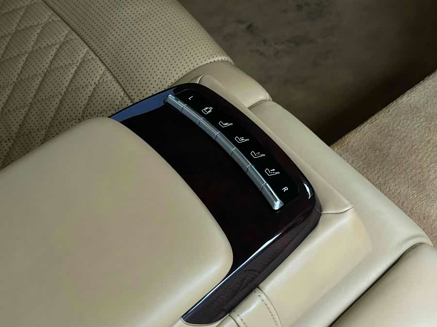 Mercedes-Benz S AMG 2013 #22 Mercedes-Benz S AMG 2013 изображение автомобиля #22