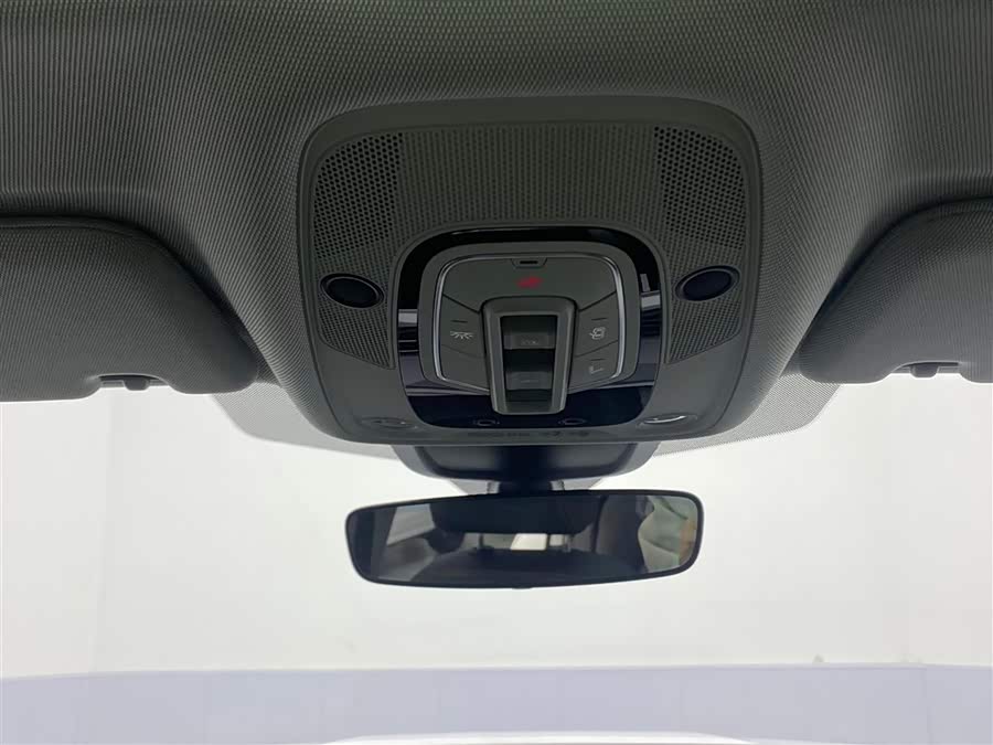 Mercedes-Benz SLK AMG 2025 #22 Mercedes-Benz SLK AMG 2025 صورة سيارة #22