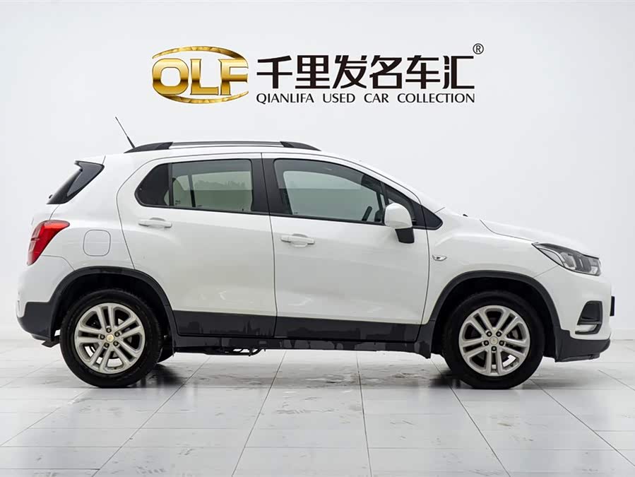 Chevrolet Tracker 2019 car image #22