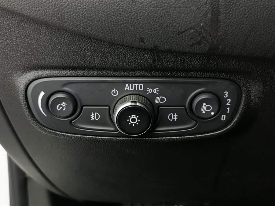 Chevrolet Equinox 2019 car image #22