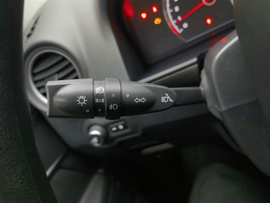 Roewe 350 2015 imagen de coche #22