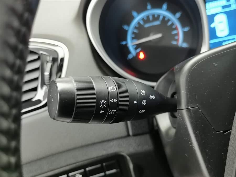 GAC Trumpchi GS5 Super 2015 imagem de carro #22