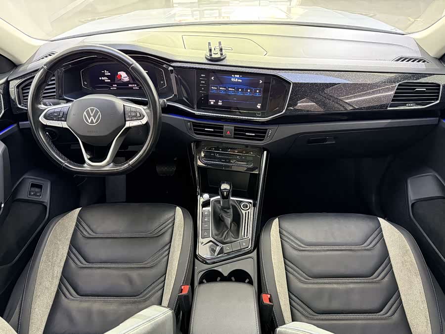 Volkswagen Tayron GTE 2021 car image #22