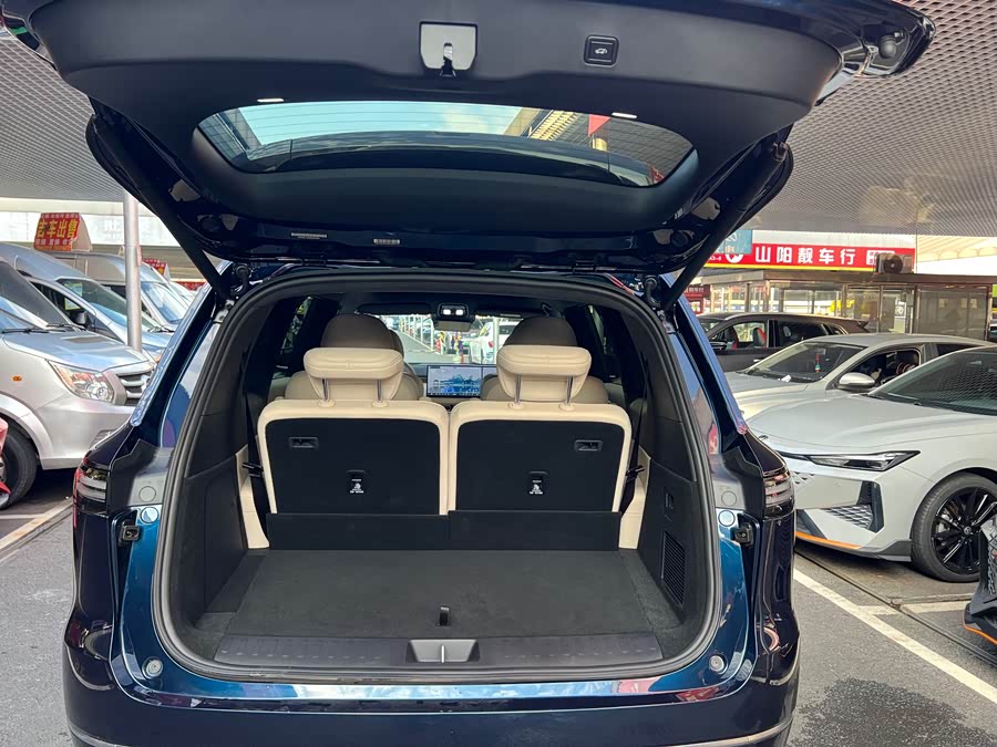 Deepal S09 2025 car image #22