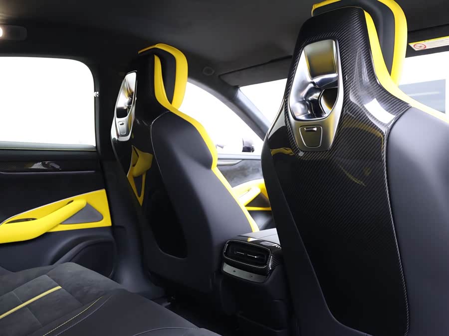 小米汽车 小米SU7 Ultra 2025 汽车图片 #22