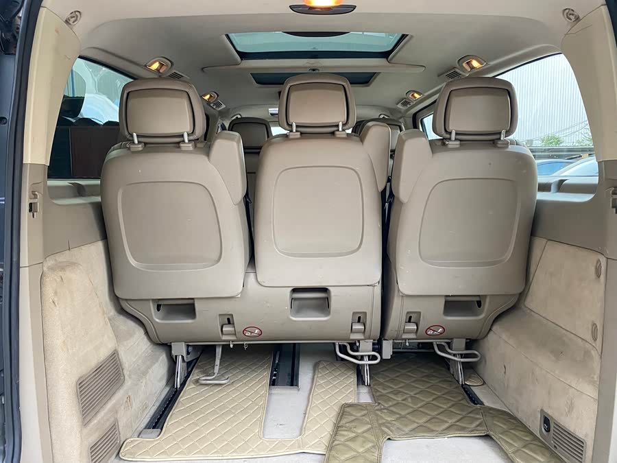 奔驰 唯雅诺 2012 汽车图片 #22