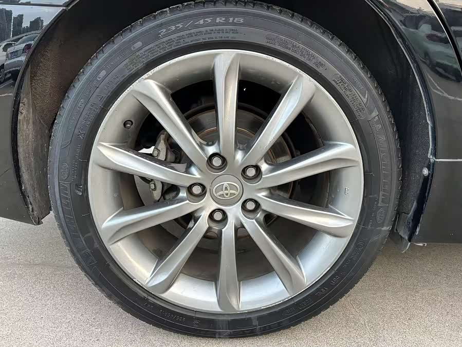 Toyota Reiz 2014 immagine di auto #22