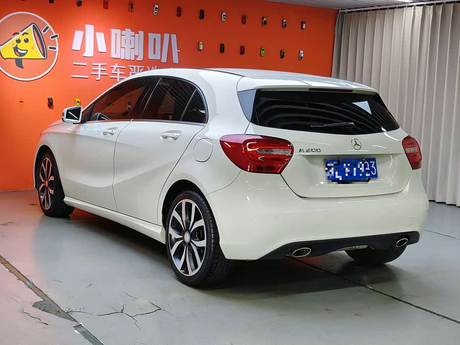 Mercedes-Benz A Class (Imported) 2014 car image #22