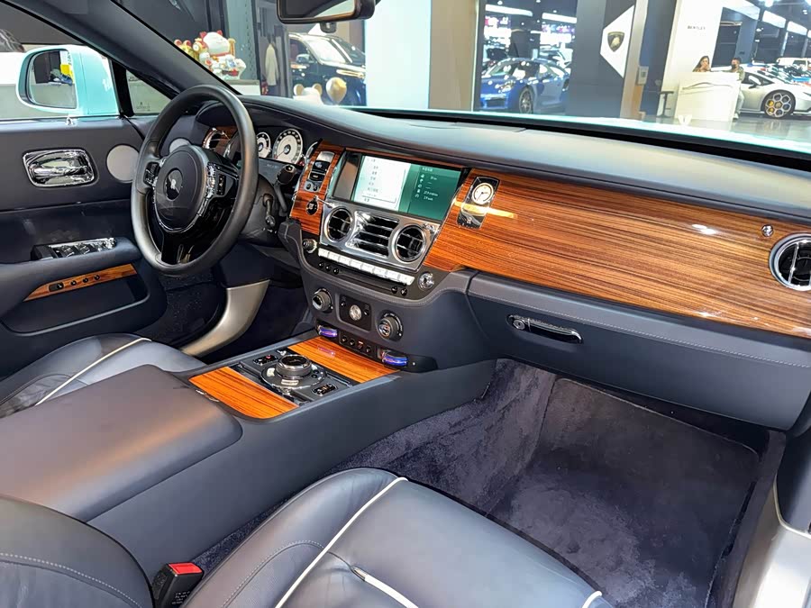 Rolls-Royce Wraith 2015 car image #22