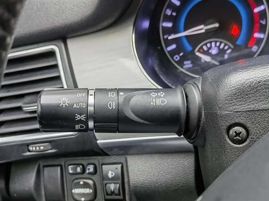 Haval H2 2017 car image #22