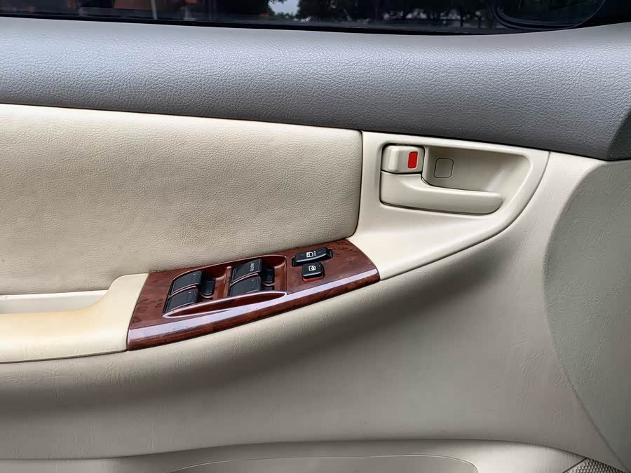 Toyota Corolla (Classic) 2012 #22 Toyota Corolla (Classic) 2012 immagine di auto #22