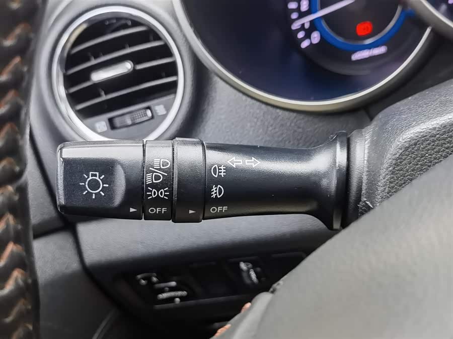 Changan Eado XT 2015 #22 Changan Eado XT 2015 car image #22