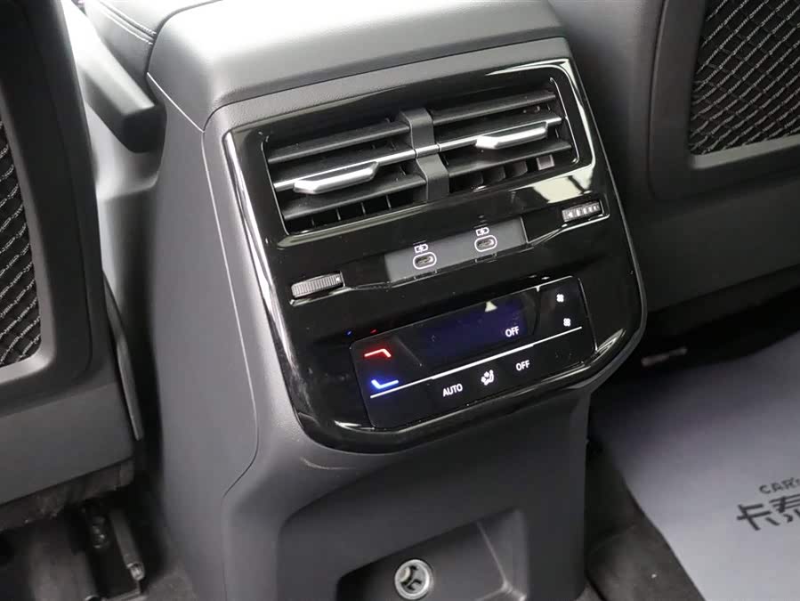 Audi Q6 2023 imagem de carro #22